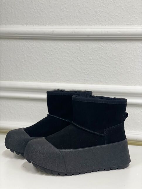 Ugg бойтог