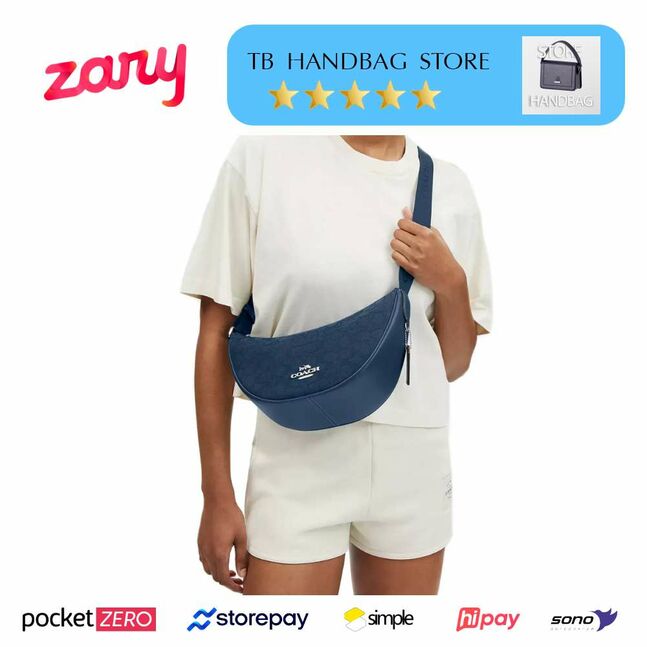 Coach pace shoulder bag in signature jacquard