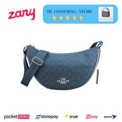 Coach pace shoulder bag in signature jacquard