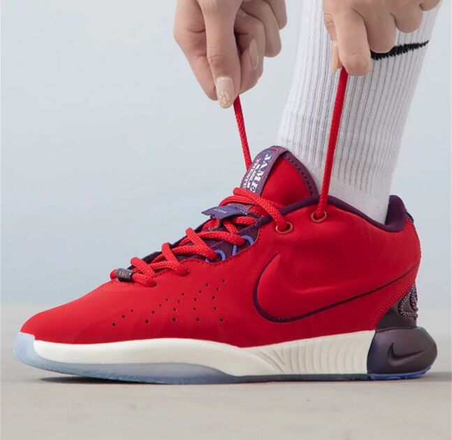 💯 original lebron xxi 
