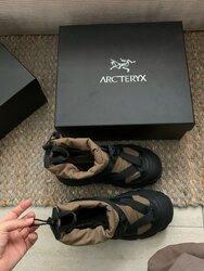 Arc цэвэр нэхий дотортой, халитрахгүй резинэн ултай