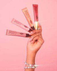 Charlotte tilbury - matte beauty blush wand full size pillow talk - matte nude-pink