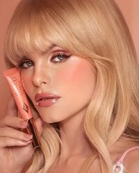 Charlotte tilbury - matte beauty blush wand full size peach pop - matte nude-peach