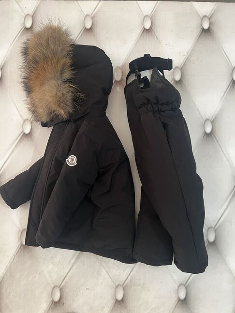 Moncler хүүхдийн куртик, өмд хослол