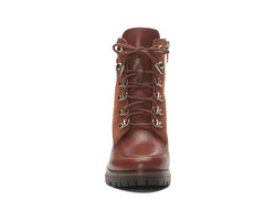 Vince camuto