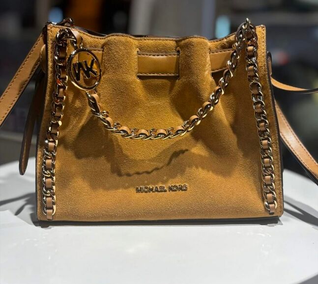Mk small mina 