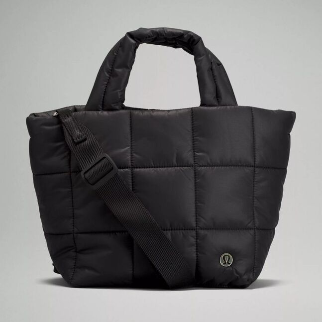 Lululemon quilted grid crossbody bag 