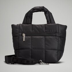 Lululemon quilted grid crossbody bag 