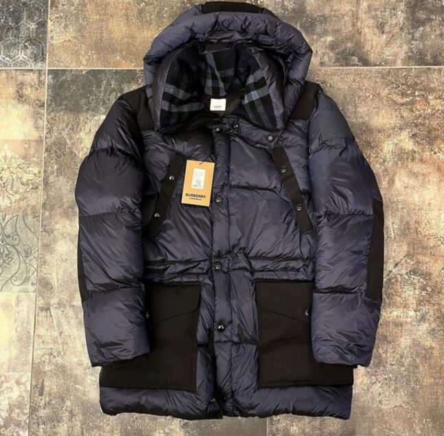 Burberry long puffer