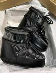 Дулаахан хөлд эвтэйхэн monboot