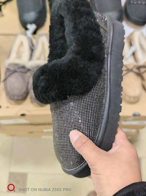 Эмэгтэй жижиг размерийн ugg