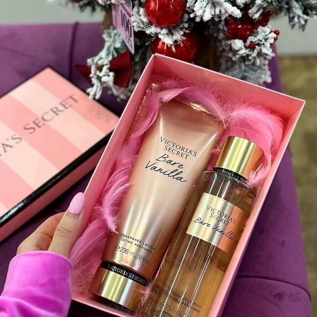 Victoria's secret bare vanilla mist+lotion set 