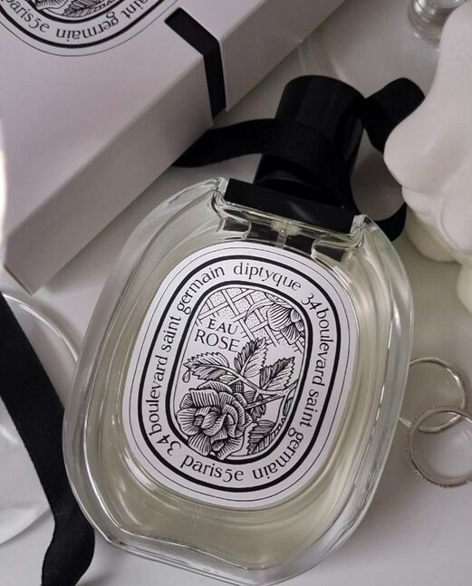 Diptyque eau rose perfume