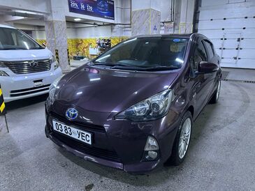 Toyota aqua g edition 2014/2023