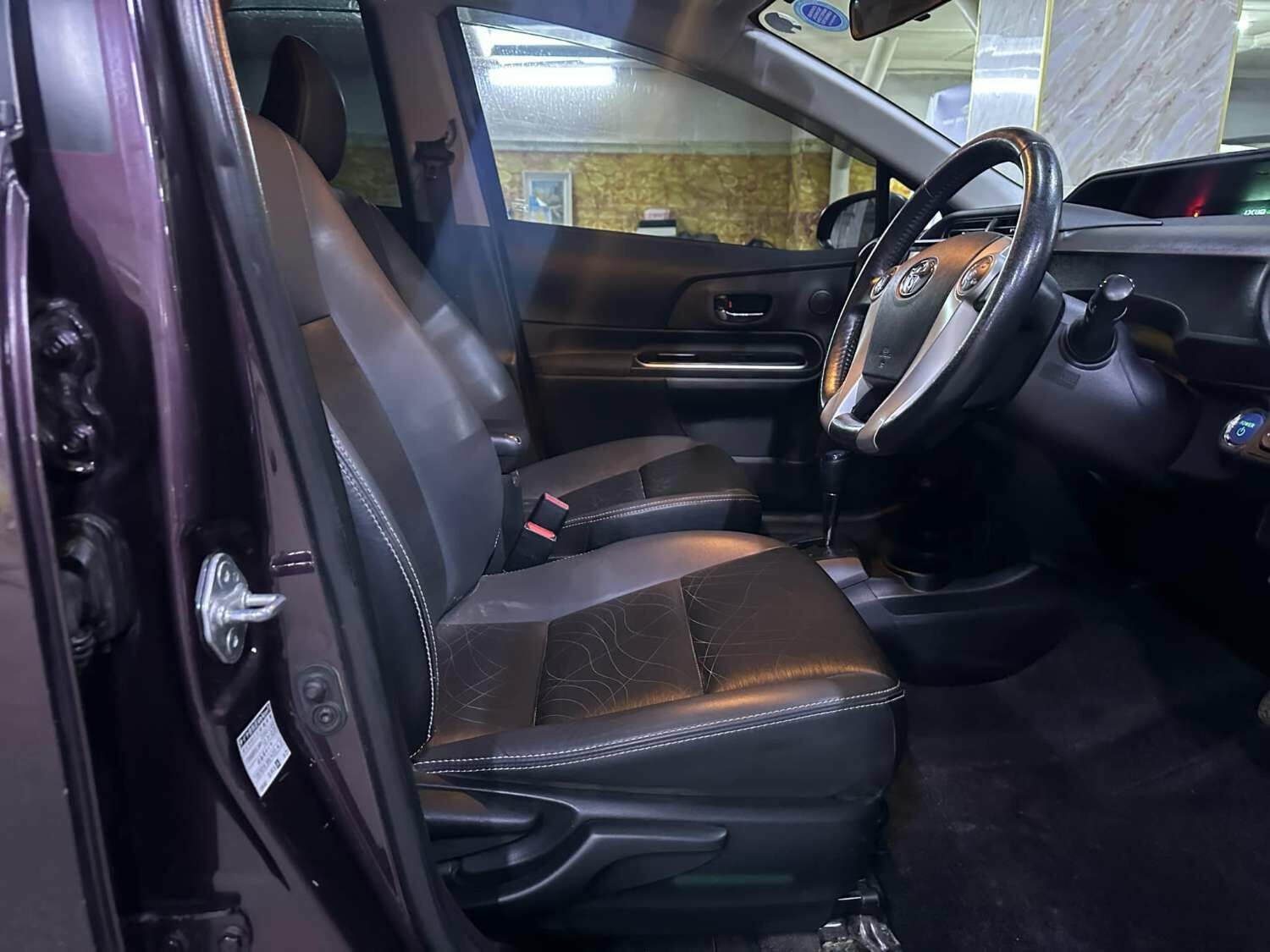 Toyota aqua g edition 2014/2023