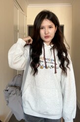 Цагаан малгайтай цамц