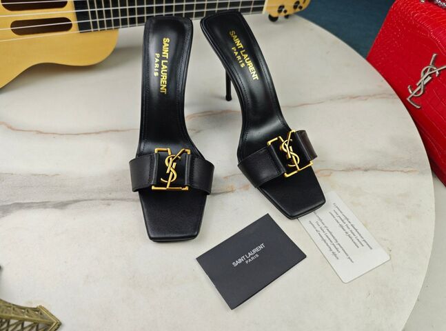 Ysl high heel