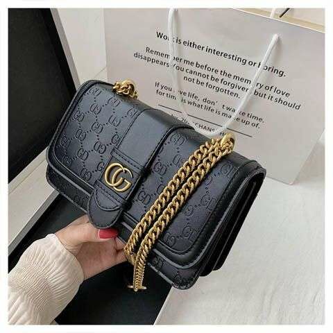 Эмэгтэй цүнх