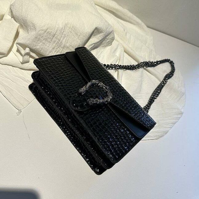 Эмэгтэй цүнх