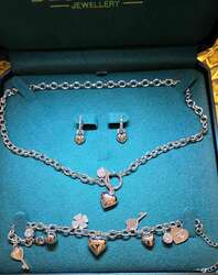 Мойзенит даймонд хослол