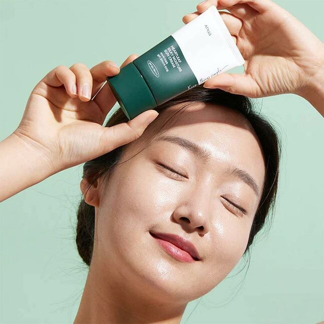 ANUA HEARTLEAF SILKY MOISTURE SUNCREAM 50ML