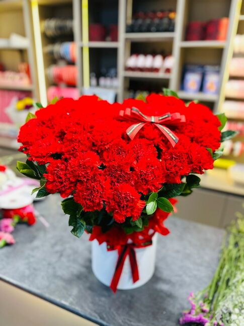 Valentine's hearth bouquet 51pcs 