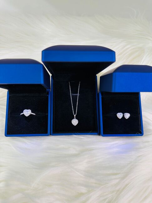 Диамонд хослол