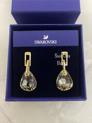 Swarovski - parallele gold earrings