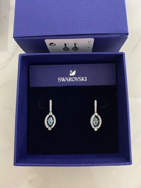 Swarovski - blue drop earrings