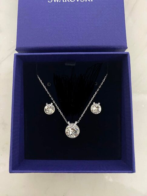 Swarovski - v bella set white