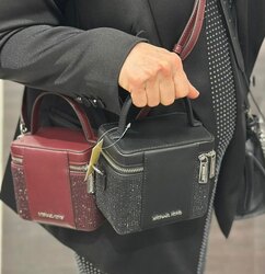 Michael kors crossbody 