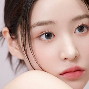 EYEIS ESSENTIAL GRAY