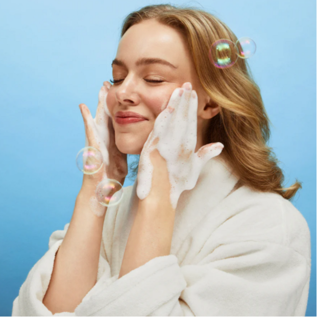 PRO-BALANCE CREAMY CLEANSING FOAM