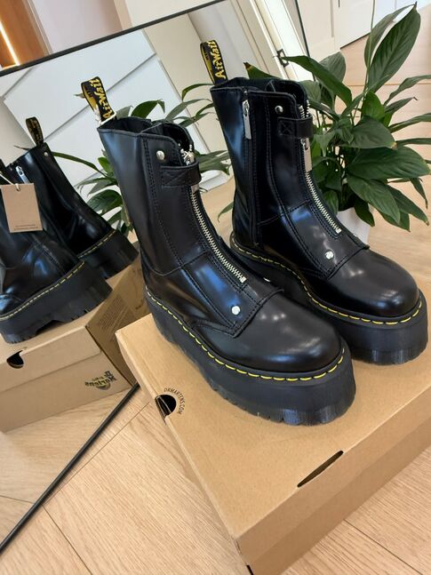 Dr martens max