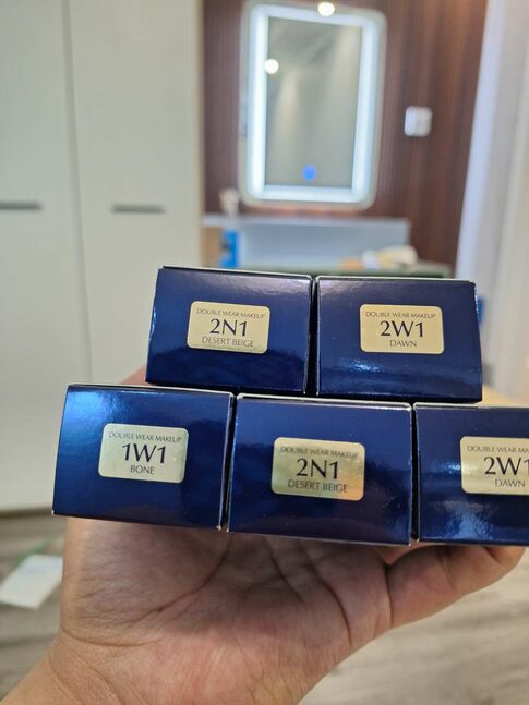 Estee lauder double wear 2w0/23/