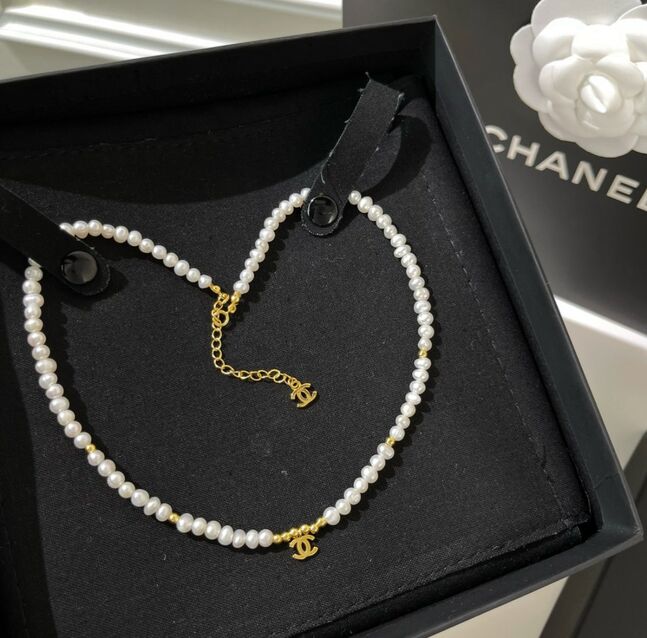 Chanel сувдан хүзүүний зүүлт