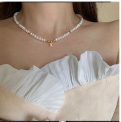 Chanel сувдан хүзүүний зүүлт