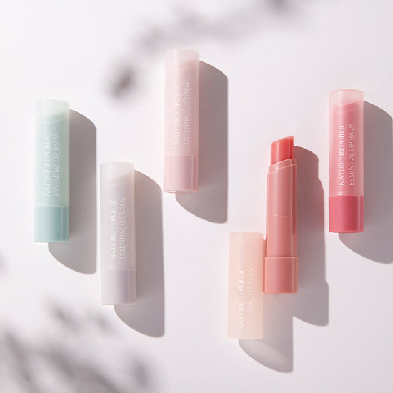 ESSENTIAL LIP BALM 02 HERB