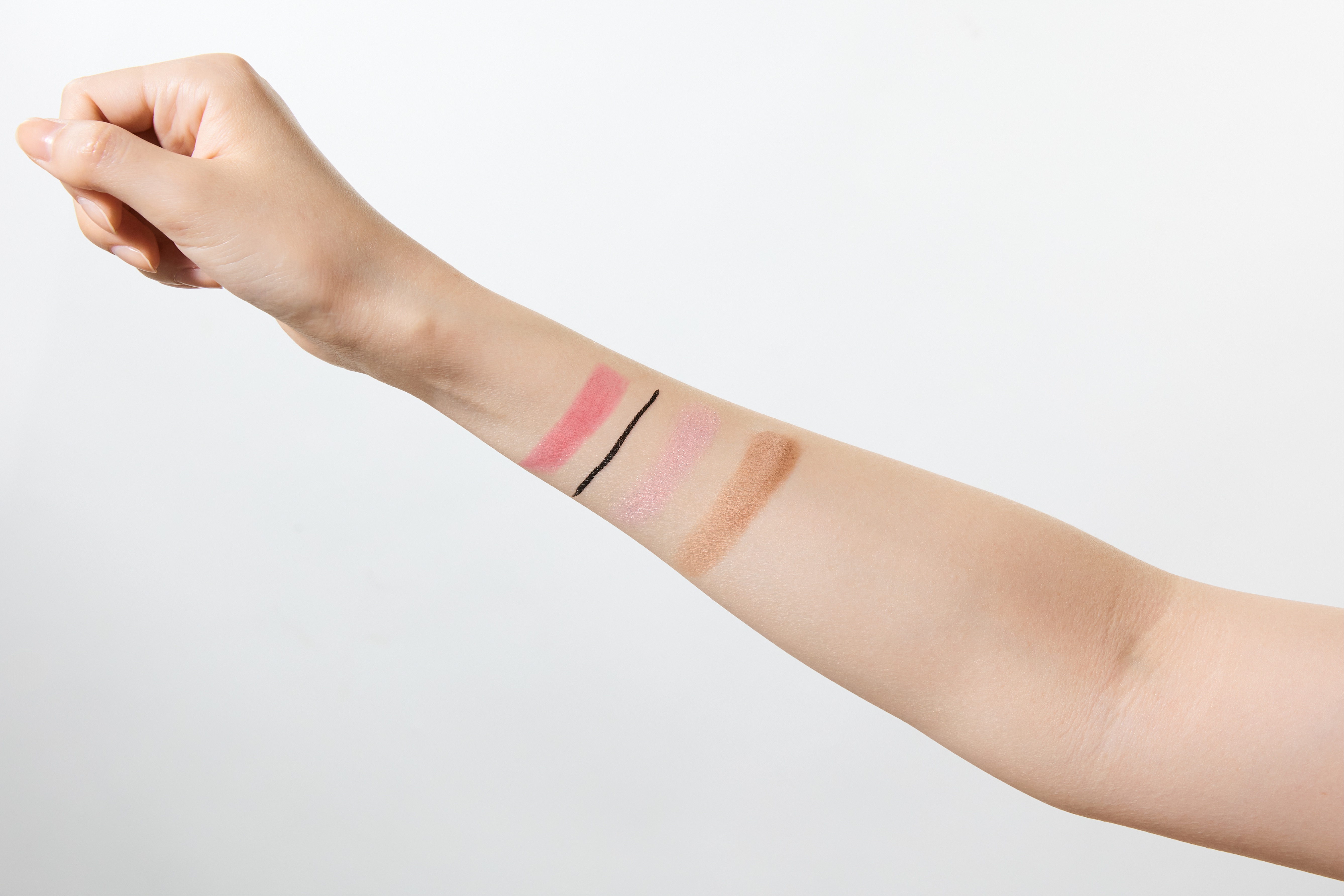 CALIFORNIA ALOE LIP AND EYE MAKEUP REMOVER PAD