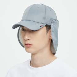 EARFLAP BUTTON BALL CAP