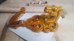 Хазаар ногтны өлгүүр