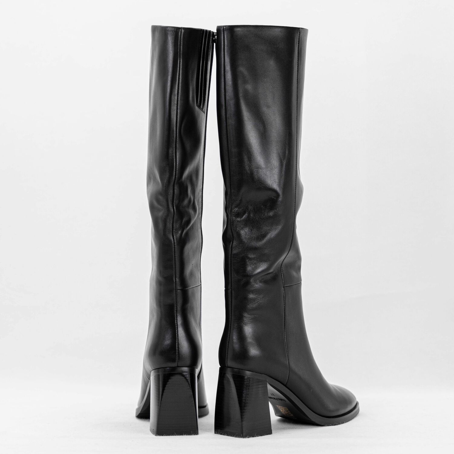 Sasha Fabiani WOMEN WINTER KNEE BOOTS