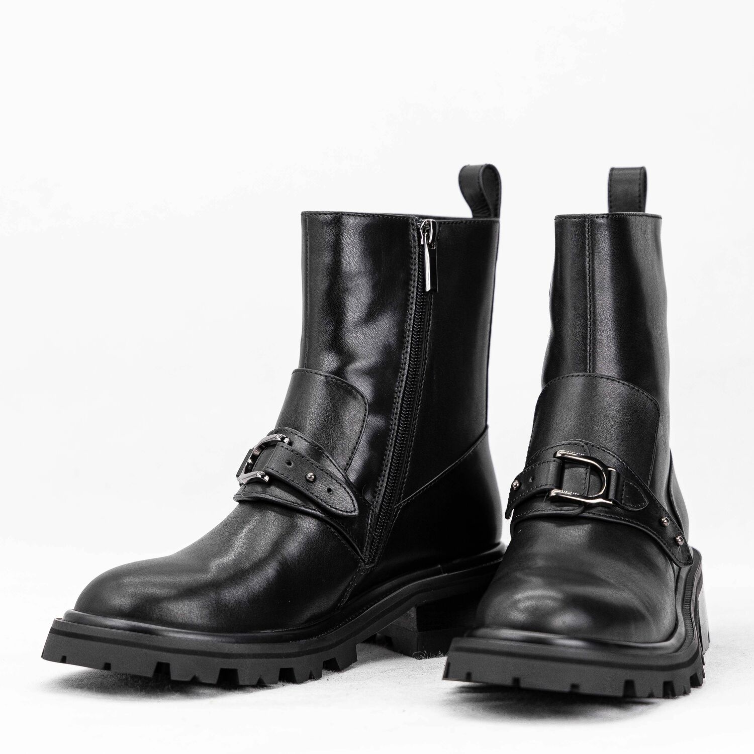 Sasha Fabiani WOMEN WINTER ANKLE BOOTS