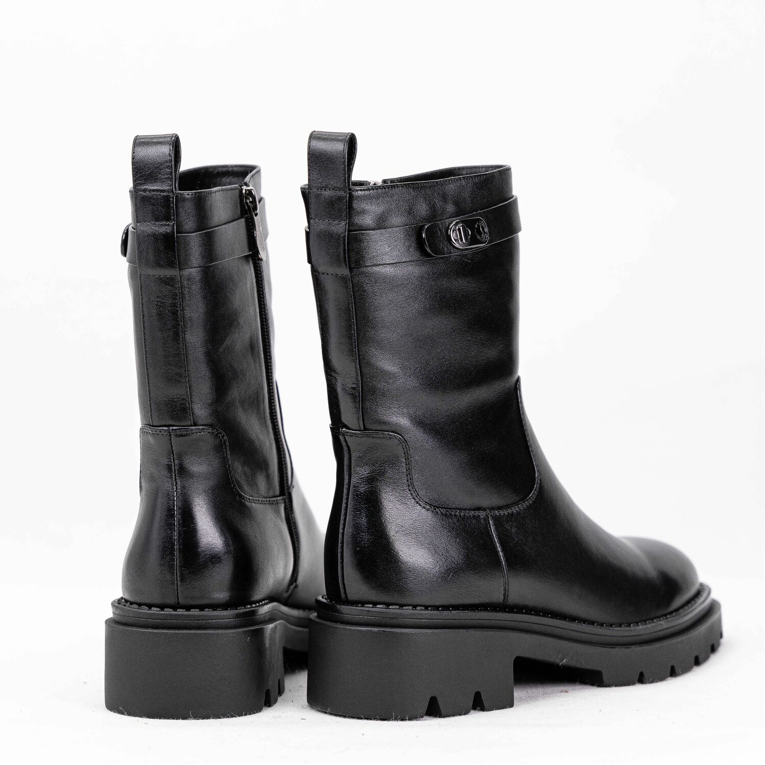 Sasha Fabiani WOMEN WINTER ANKLE BOOTS