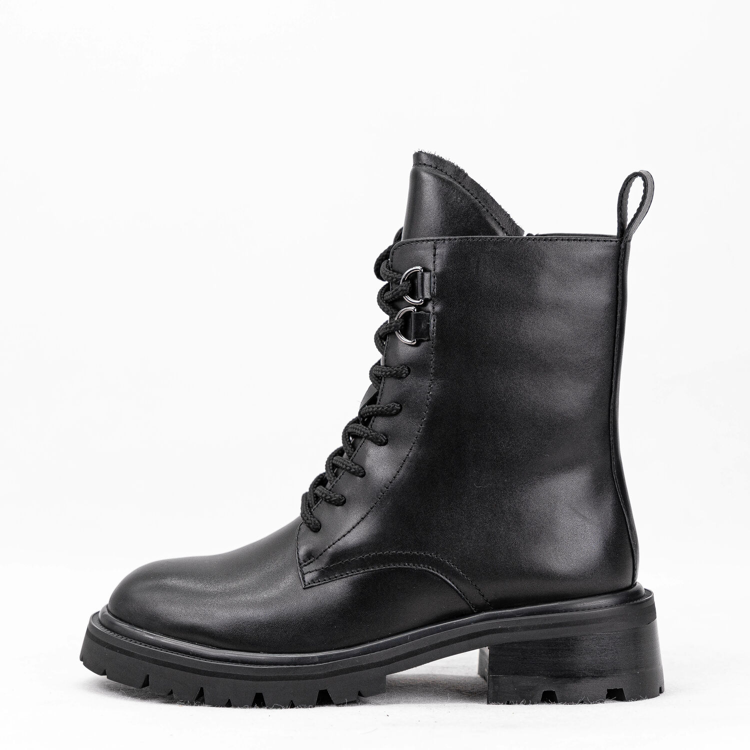 Sasha Fabiani WOMEN WINTER ANKLE BOOTS