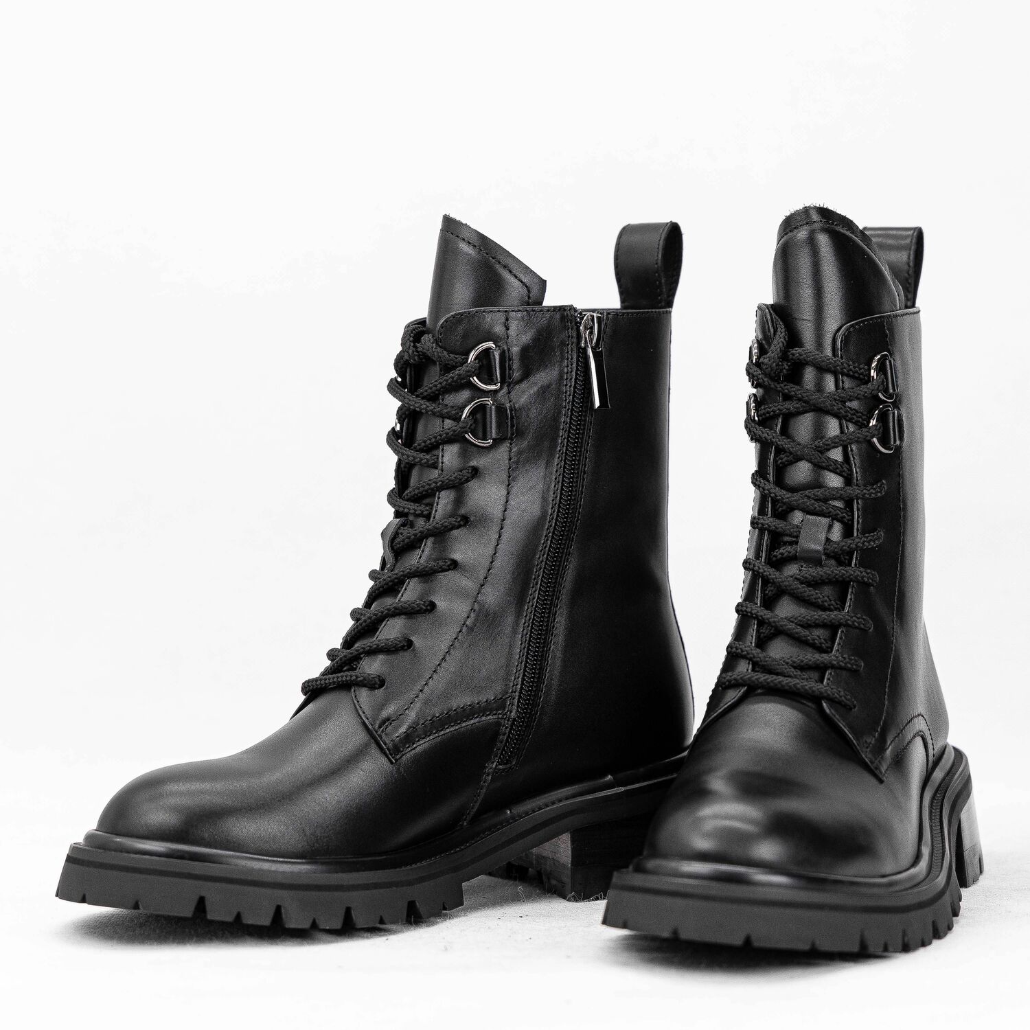 Sasha Fabiani WOMEN WINTER ANKLE BOOTS
