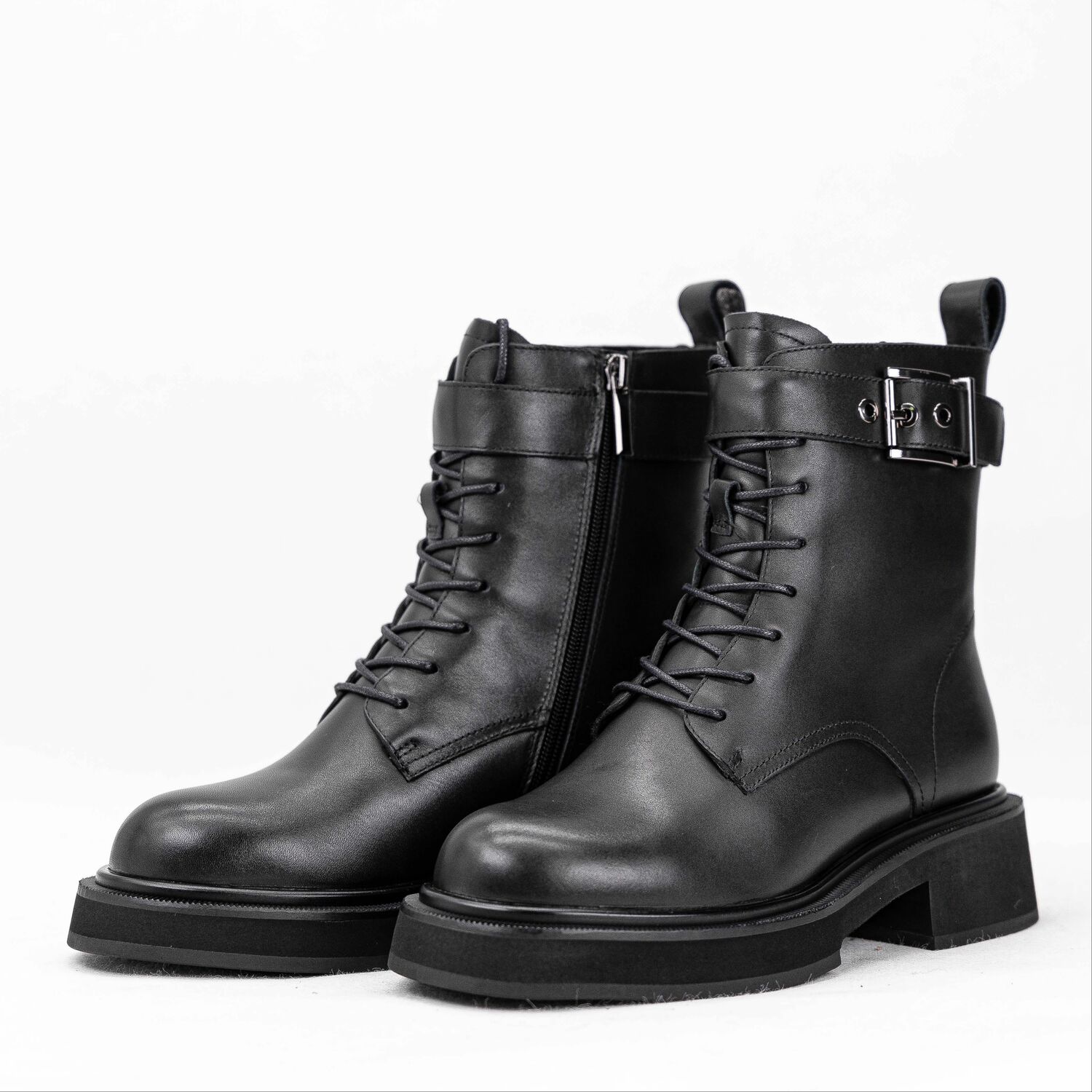 Sasha Fabiani WOMEN WINTER ANKLE BOOTS
