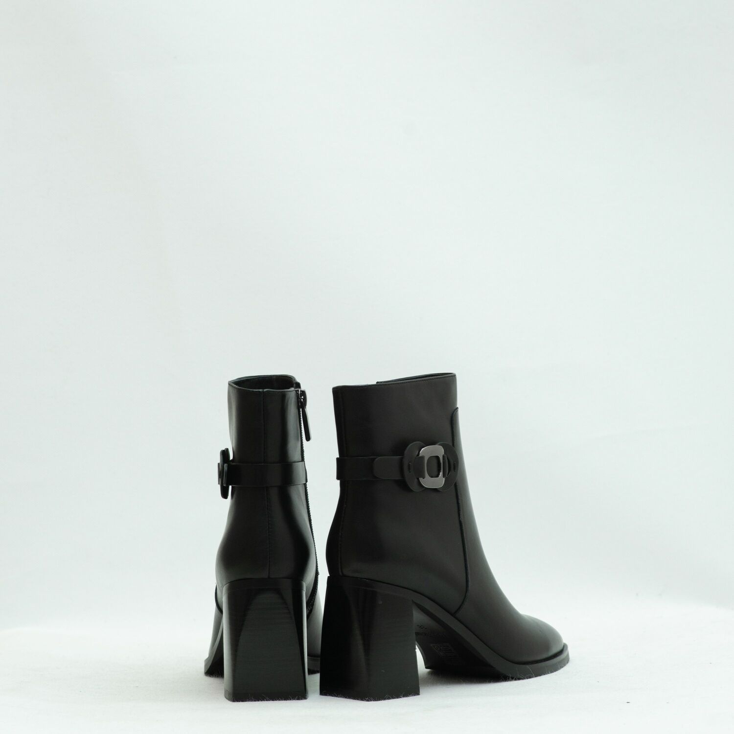 Sasha Fabiani WOMEN ANKLE BOOTS