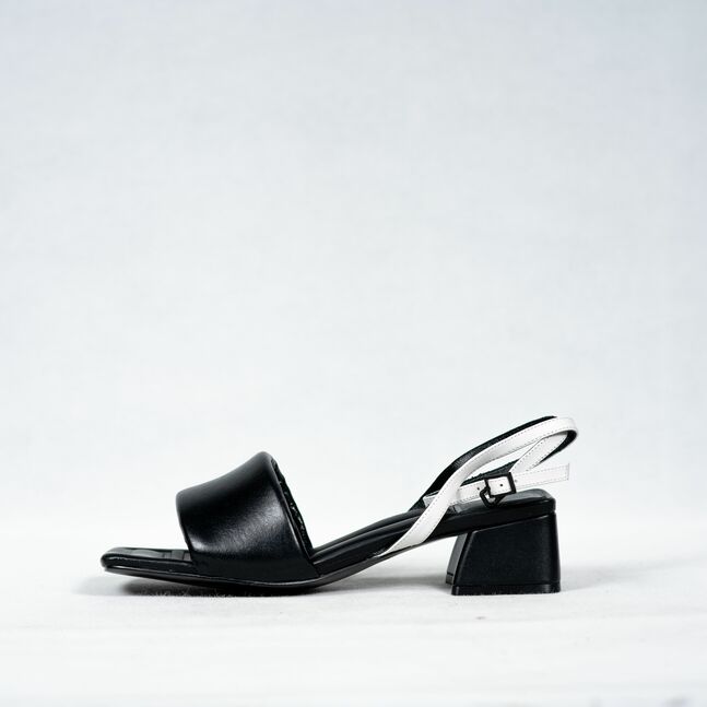 Sasha Fabiani WOMEN HEELED SANDALS