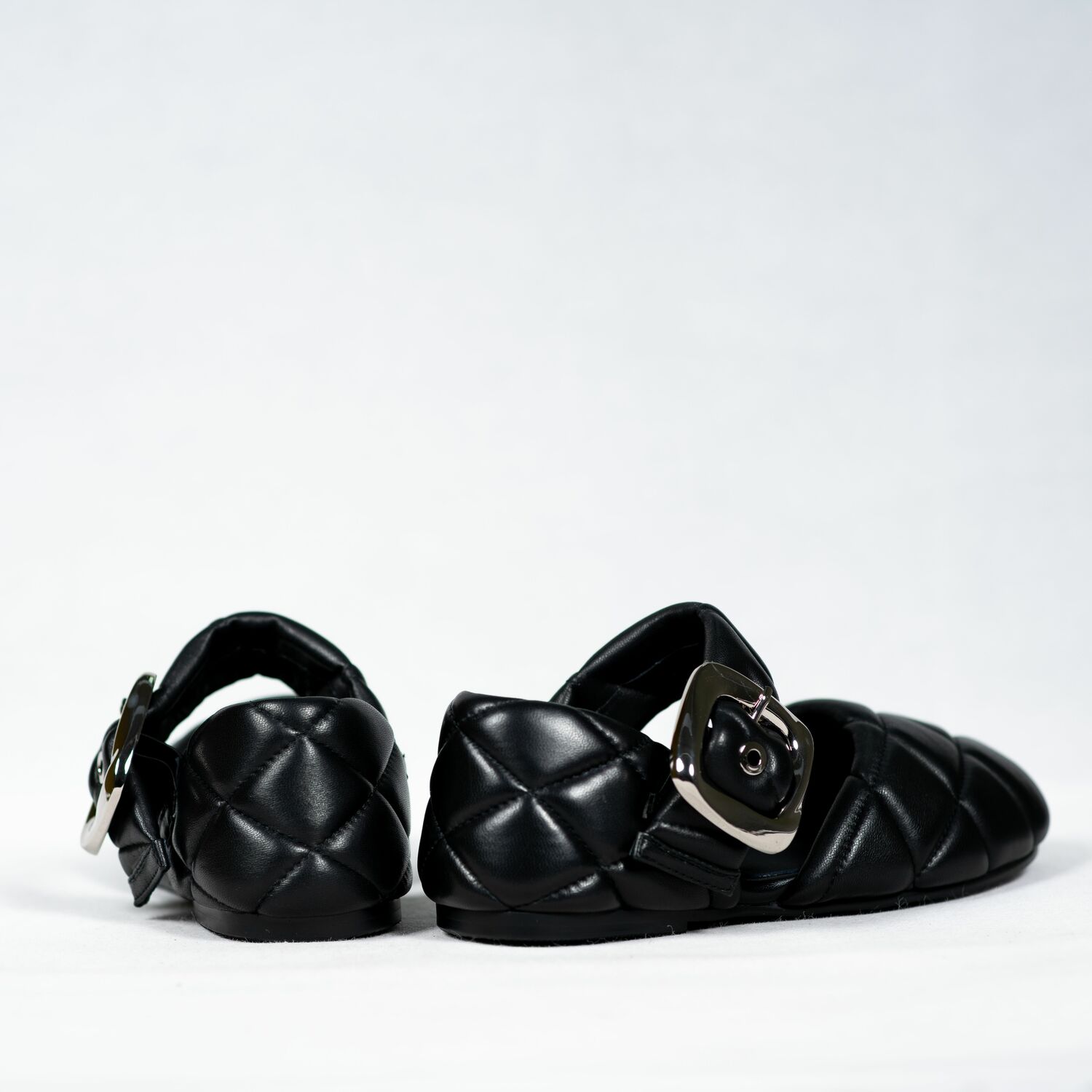 Sasha Fabiani WOMEN SANDALS